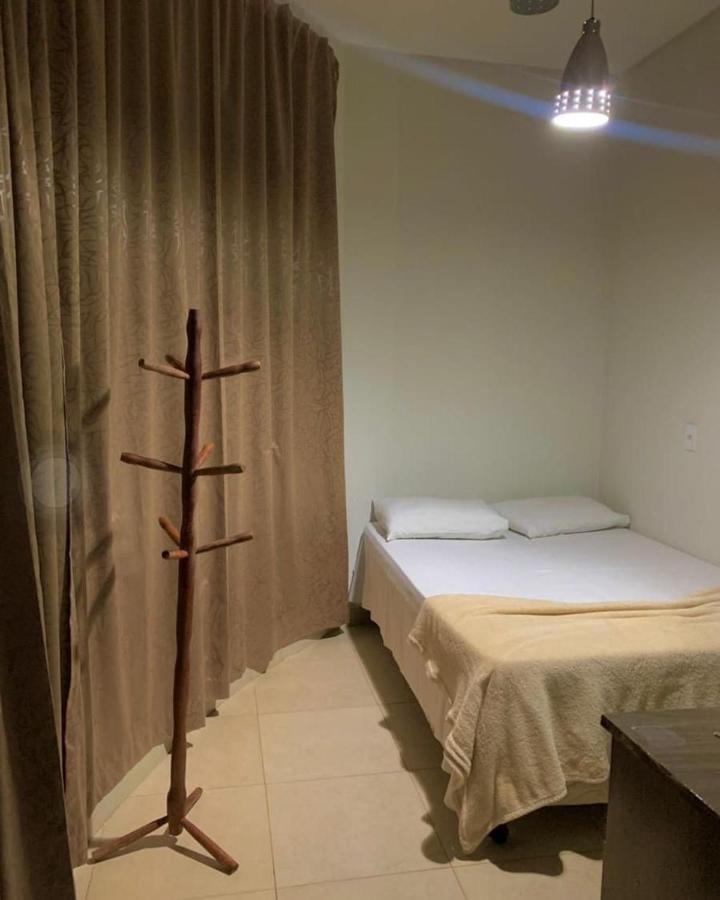 Hotel E Restaurante Lima 루이스 에두아르두 마갈랴이스 외부 사진